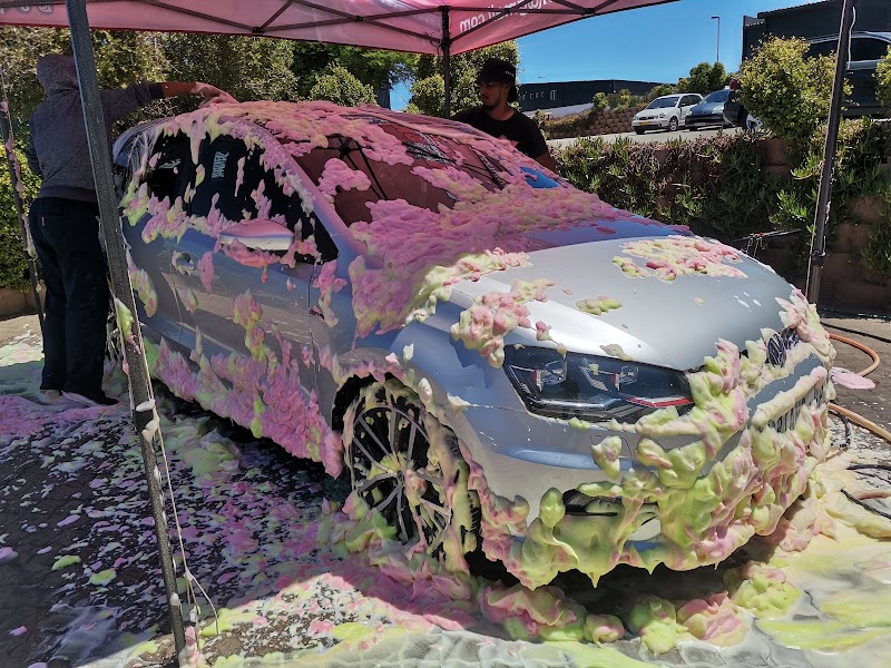 Liam Worx Foam Bath